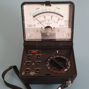 Micronta 22-211 Analog Multimeter